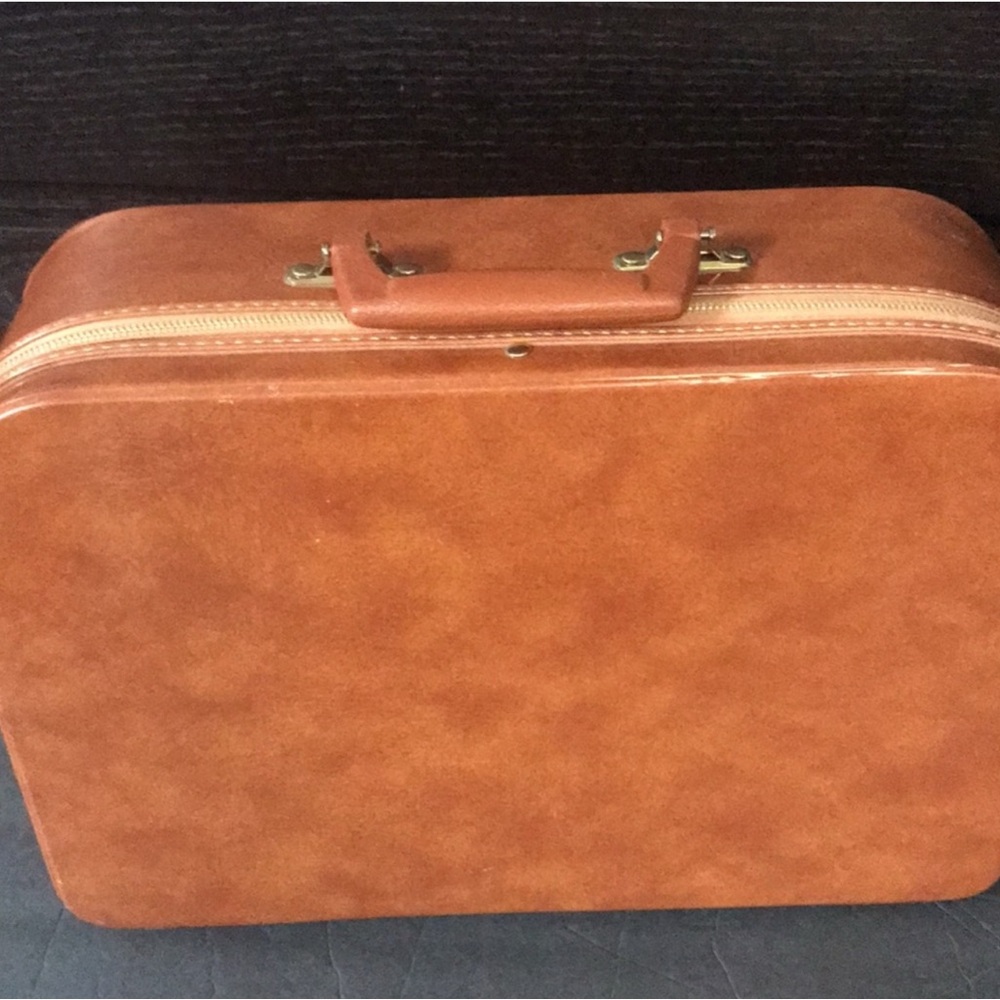 Vintage Celebrity Inc. New York USA Zip Up Luggage Case